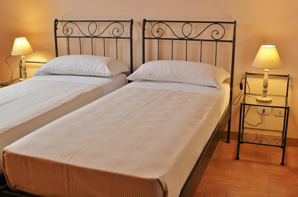 לודי Agriturismo Cavrigo חדר תמונה